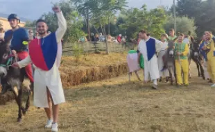 Palio dei ciuchi a San Donato in Poggio