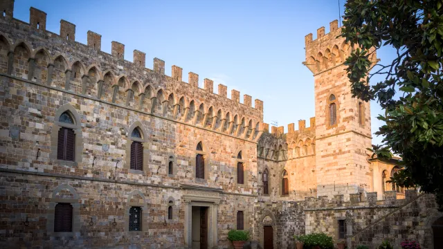 Descrizione immagine non disponibile